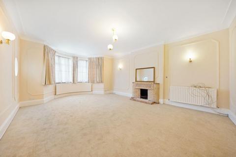5 bedroom house to rent, Alexander Avenue, London, NW10