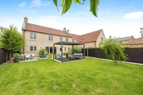 4 bedroom detached house for sale, Hythe Road, Methwold IP26