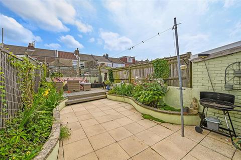 2 bedroom terraced house for sale, Daulston Road, Portsmouth