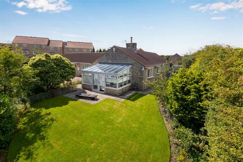 4 bedroom detached bungalow for sale, Great North Road, Leeds LS25