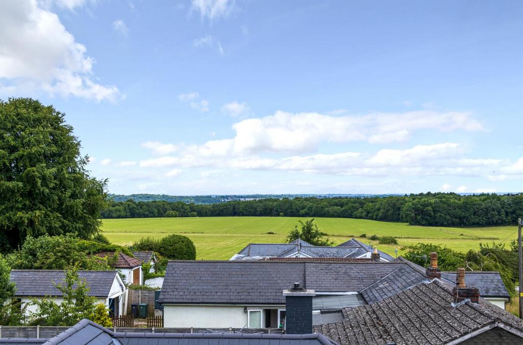 The Gables, Ashgrove Ave View.jpg
