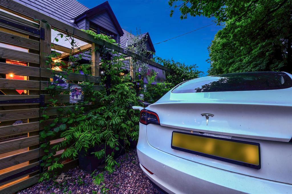 The Gables, Ashgrove Ave Night Car.jpg
