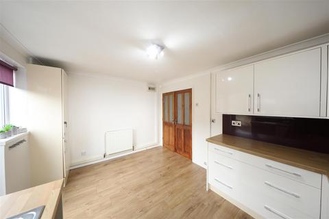 21 Bibury Close, Hull, HU8 8HQ