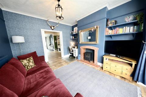 3 bedroom terraced house for sale, Ormonde Avenue, Hull