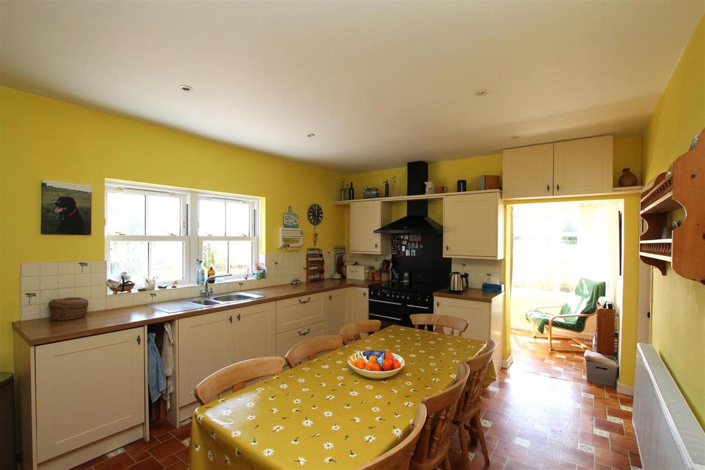 Farmhouse Kitchen Breakfast Room.JPG