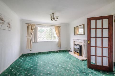 1 bedroom apartment for sale, Pennine Crescent, Salendine Nook, Huddersfield, HD3