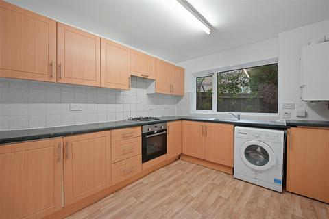 4 bedroom terraced house for sale, Villiers Road, Willesden, NW2 5QB