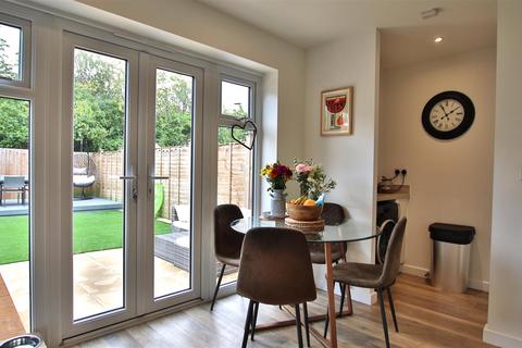 2 bedroom end of terrace house for sale, Daffodil Drive, Tewkesbury