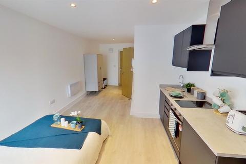 Studio to rent, Luxury En Suite Rooms Available - £190PPPW BILLS INCL - NG7 3FX