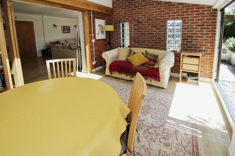 27 Burnham Drive, Weston-super-mare, BS24 9LN