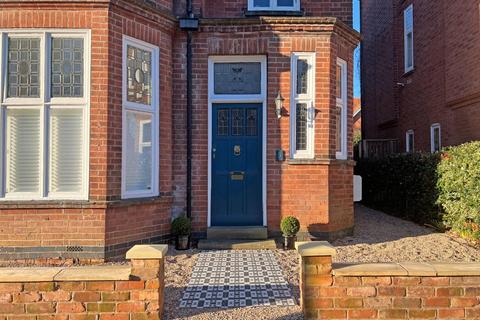 6 bedroom character property for sale, Woodland Avenue, Stoneygate, Leicester