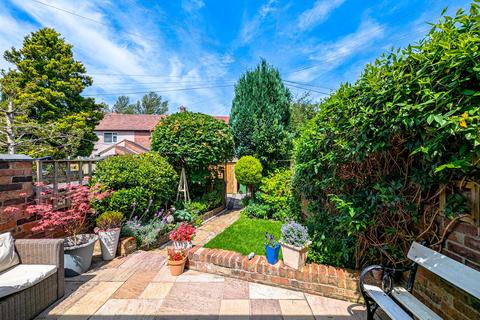 2 bedroom terraced house for sale, Winmarleigh Gardens, Pennington, Leigh