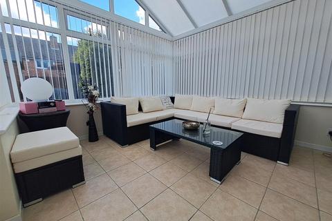 37 Kingfisher Close, Birmingham, B26 2QF