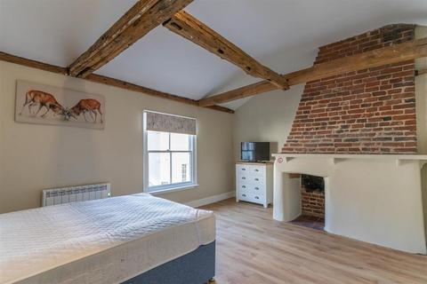 1 bedroom apartment to rent, Market Square, Bishops Stortford, Herts, CM23