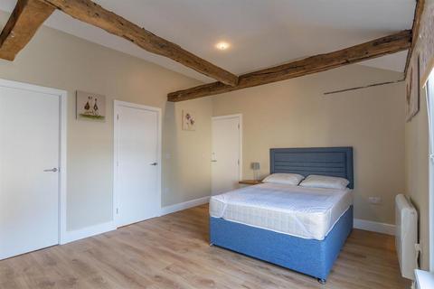 1 bedroom apartment to rent, Market Square, Bishops Stortford, Herts, CM23