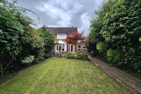 3 bedroom semi-detached house for sale, Lode Lane, Solihull