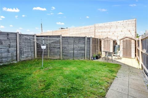 1 bedroom maisonette for sale, Fiske Close, Saffron Walden, Essex, CB10