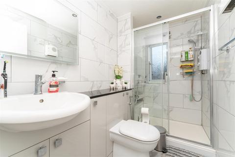 29 Hawthorn Close, Hounslow, TW5 9TG
