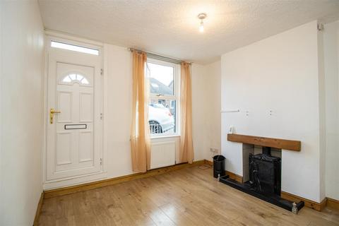 2 bedroom end of terrace house for sale, Stanhope Road, Swadlincote