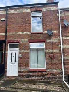 2 bedroom house to rent, 17 Hutchinson Street, Bishop Auckland