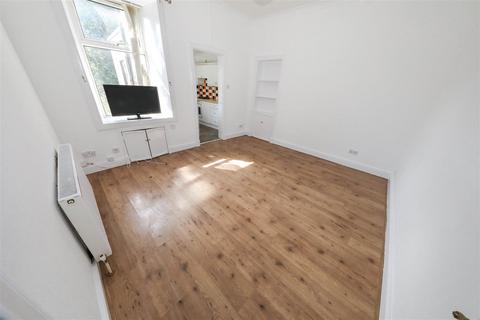 2 bedroom flat for sale, Nile Street, Kirkcaldy