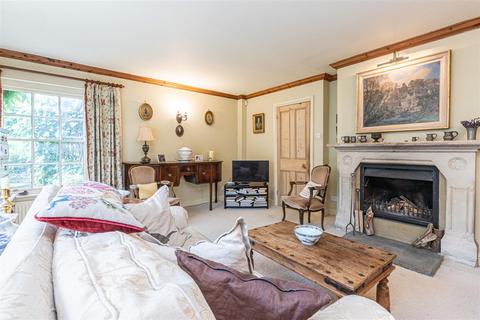 4 bedroom link detached house for sale, Castle Yard, Guildenford, Burford