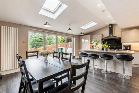 5 bedroom detached house for sale, Mote Avenue, Maidstone