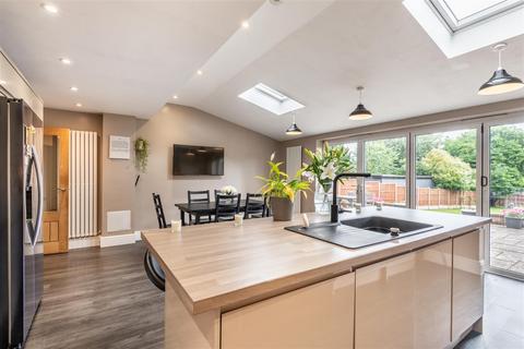 5 bedroom detached house for sale, Mote Avenue, Maidstone