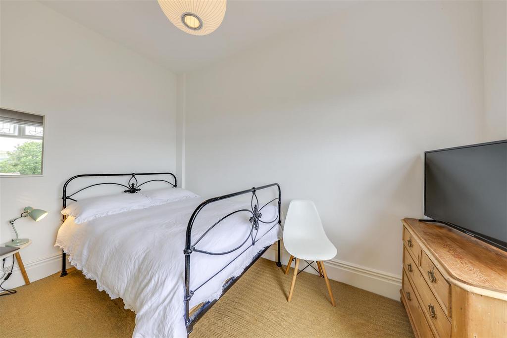Bed 3
