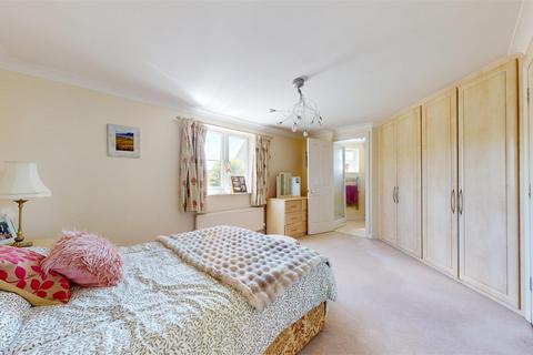 3 bedroom link detached house for sale, Wellow Brook Court, Midsomer Norton, Radstock