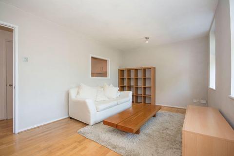 1 bedroom flat to rent, Clapham Park Road, Clapham SW4