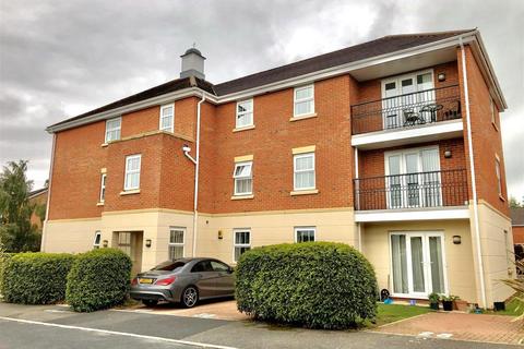 2 bedroom apartment to rent, Reins Croft, Neston