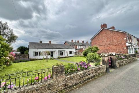 4 bedroom detached bungalow for sale, Manor Road, St. Helen Auckland, Bishop Auckland