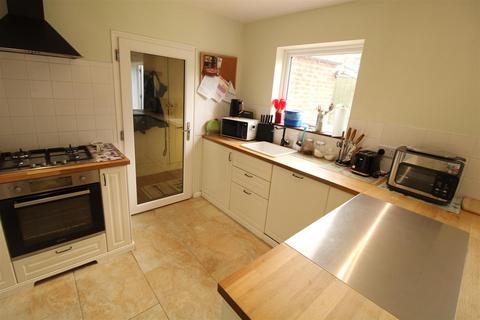 3 bedroom house for sale, Clare Avenue, Daventry