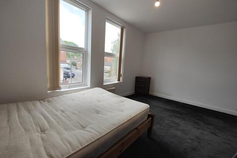 1 bedroom terraced house to rent, Katie Road, Selly Oak, Birmingham B29