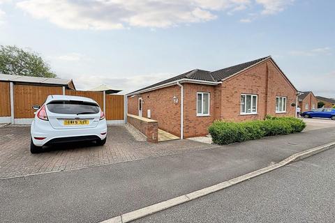 2 bedroom semi-detached bungalow for sale, Tame Valley Crescent, Great Barr, Birmingham