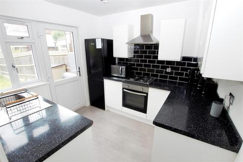 7 Ridge Way, Crayford, Dartford, DA1 3PE