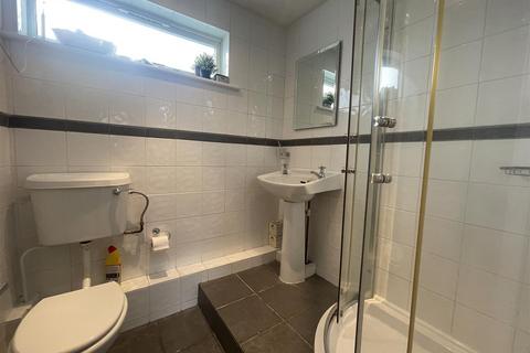 4 Brinds Close, Sonning Common, Reading, RG4 9SR