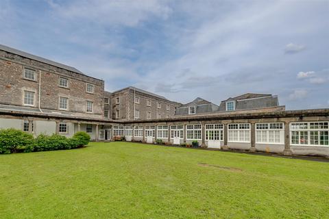 2 bedroom apartment for sale, St Vincent Court, The Millfields, Plymouth