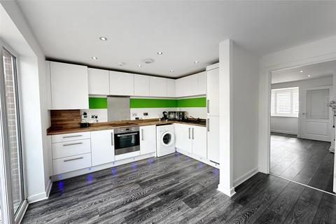 14 Coleridge Crescent, Littlehampton, BN17 7FJ