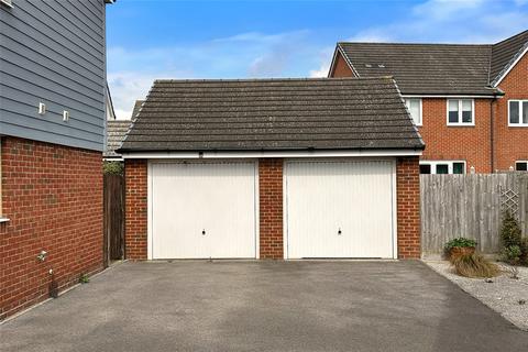 14 Coleridge Crescent, Littlehampton, BN17 7FJ
