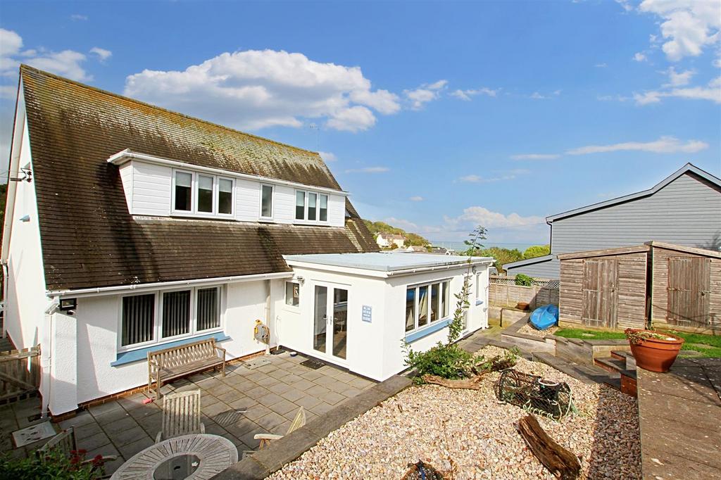 Felin Road, Aberporth, Cardigan 5 bed detached bungalow for sale £480,000