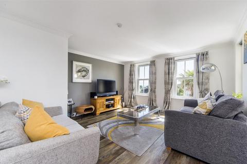 2 bedroom apartment for sale, Sea View Road, Falmouth TR11