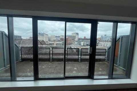 3 bedroom flat to rent, Concert Street, Liverpool, L1 4BN