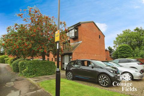 undefined, Gladbeck Way, Enfield, EN2