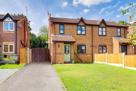 3 bedroom semi-detached house for sale, Spray Close, Colwick NG4