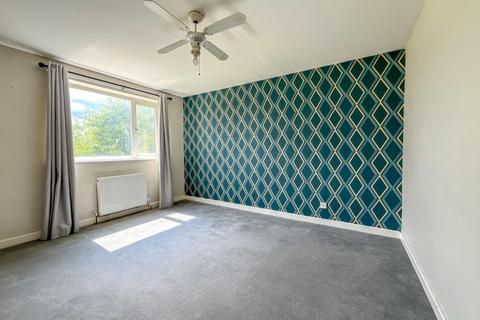 3 bedroom semi-detached house for sale, Park Road, Savile Town, Dewsbury