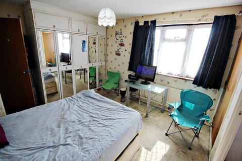 72 Coptefield Drive, Belvedere, DA17 5RL