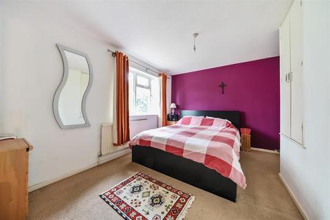 1 bedroom end of terrace house for sale, Oak Path, Bushey WD23