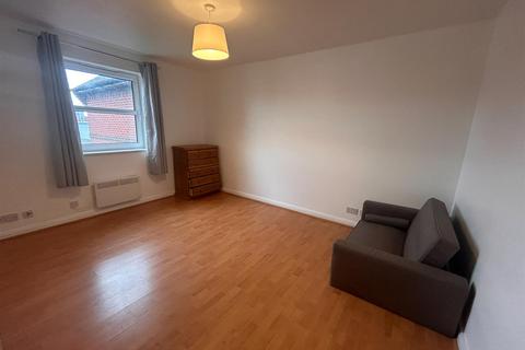 1 bedroom apartment to rent, Hathersage Road, Rusholme, Manchester